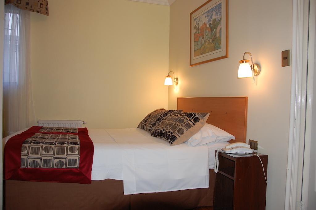 Hotel Plaza Concepción Chambre photo