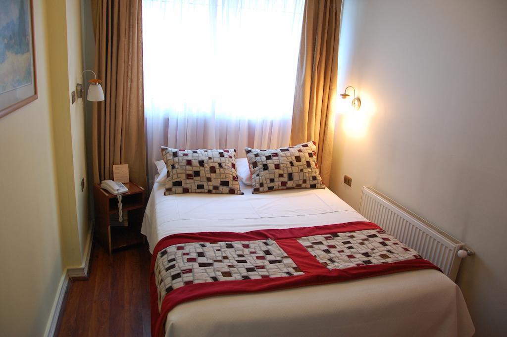 Hotel Plaza Concepción Chambre photo